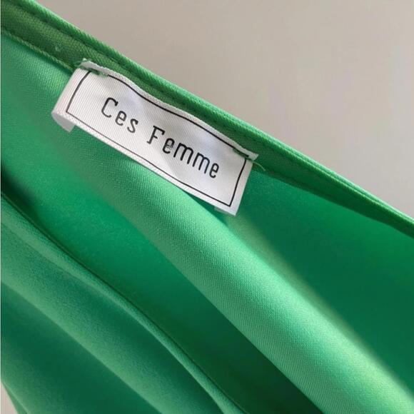 Kelly Green dress - Picture 3 of 11